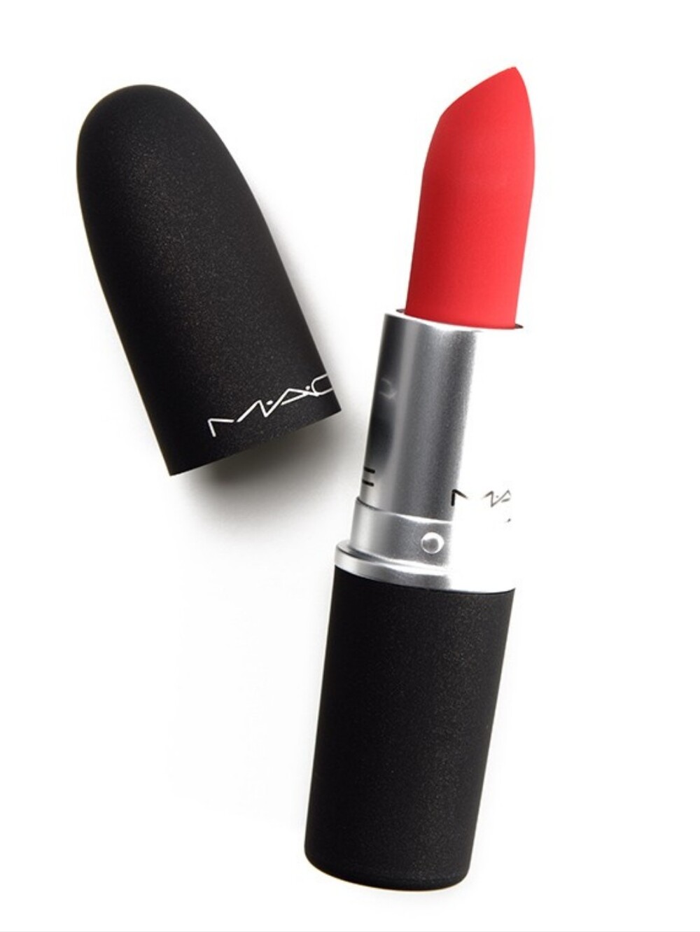 🧚‍♀️YOURE BUGGIN', LADY Mac Powder Kiss Lip NWT